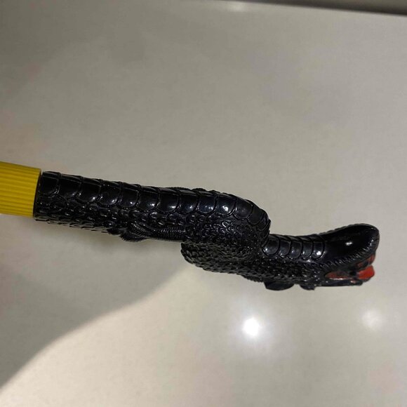 Vintage Made In Japan Black Dragon Head Shoe Horn - Picture 6 of 9